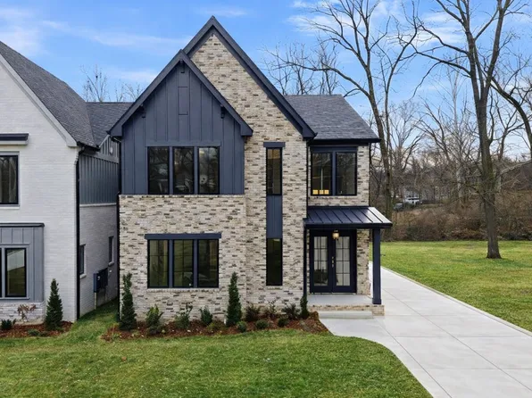 1525 Graybar Ln, Nashville, TN 37215