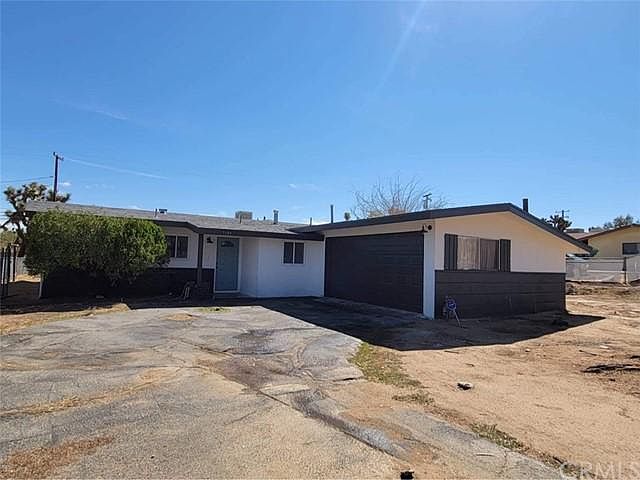 1st image of 7395 Dumosa Ave