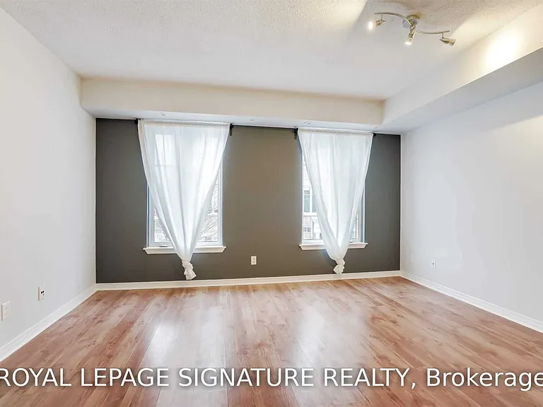 42 Western Battery Rd #704 — Photo 6