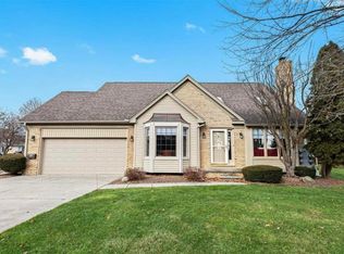 54984 Cambridge Dr #4, Utica, MI 48315