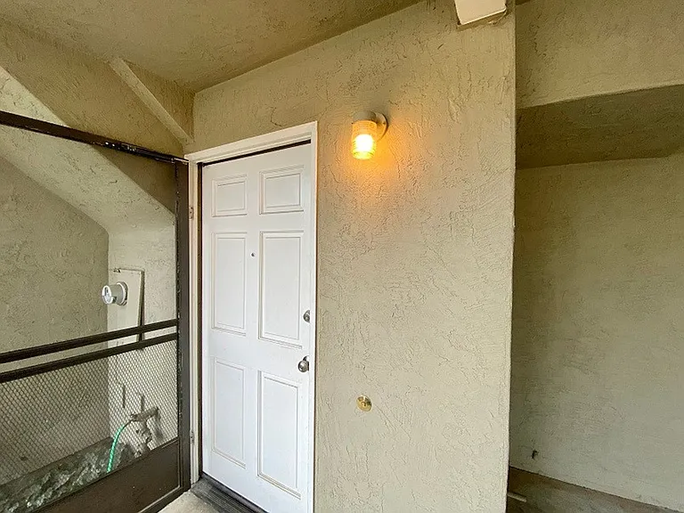 Adobe Creek Apartments — Photo 5