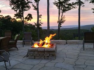 7012 E Lincoln Rd, Cedar, MI 49621