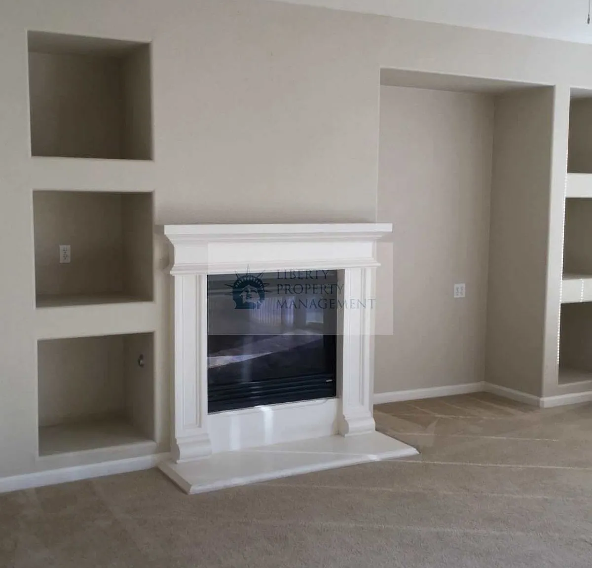 3 bed, 1671 sqft, $2,295 — Photo 2