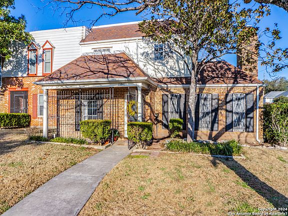 2nd image of 11843 PETAL DR #94