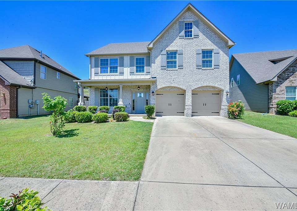 1st image of 1354 Maxwell Cir