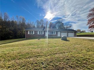 292 Briarlea Dr, Ronda, NC 28670