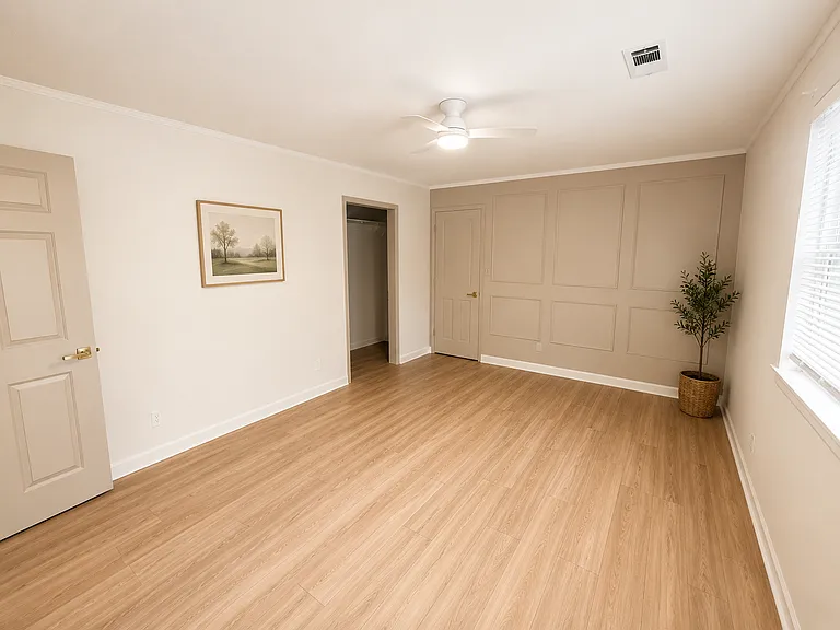 1004 Blanton Pl — Photo 10
