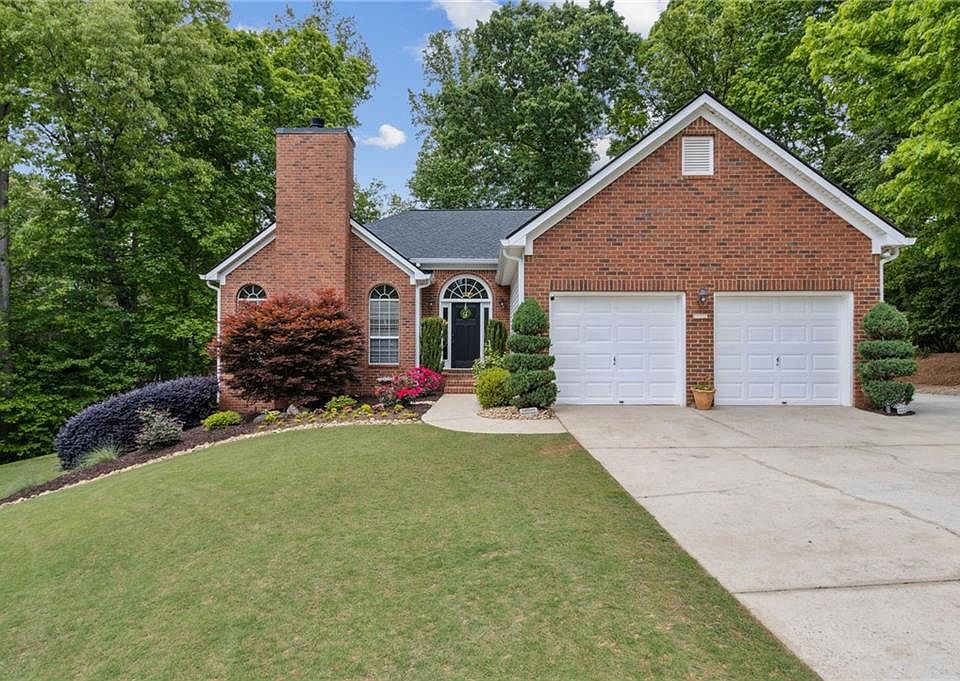 1st image of 2178 Woodbriar Dr
