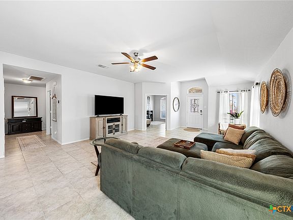 5th image of 8807 Hidden Oaks Dr