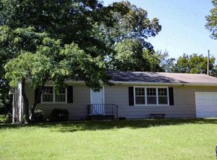 707 SW Grand Ct, Topeka, KS 66606