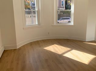 661 Washington St #1A, Brookline, MA 02446