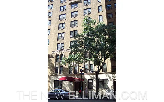 Sold by Douglas Elliman | media 15