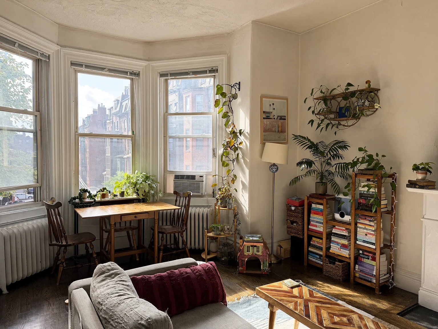 1 bed, 500 sqft, $2,940 — Photo 2
