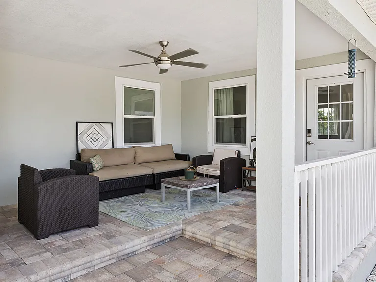 1709 Lee Jackson Hwy N — Photo 19