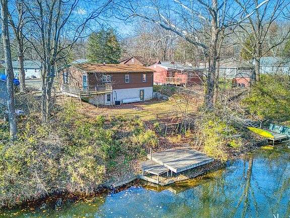 4th image of 8667 S Nash Dr