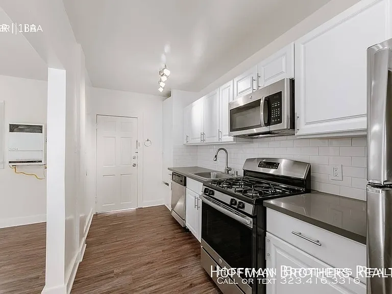 4129 Monroe St #1/2 — Photo 4