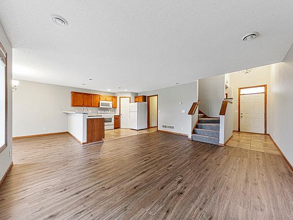 4th image of 2330 Elianna Dr