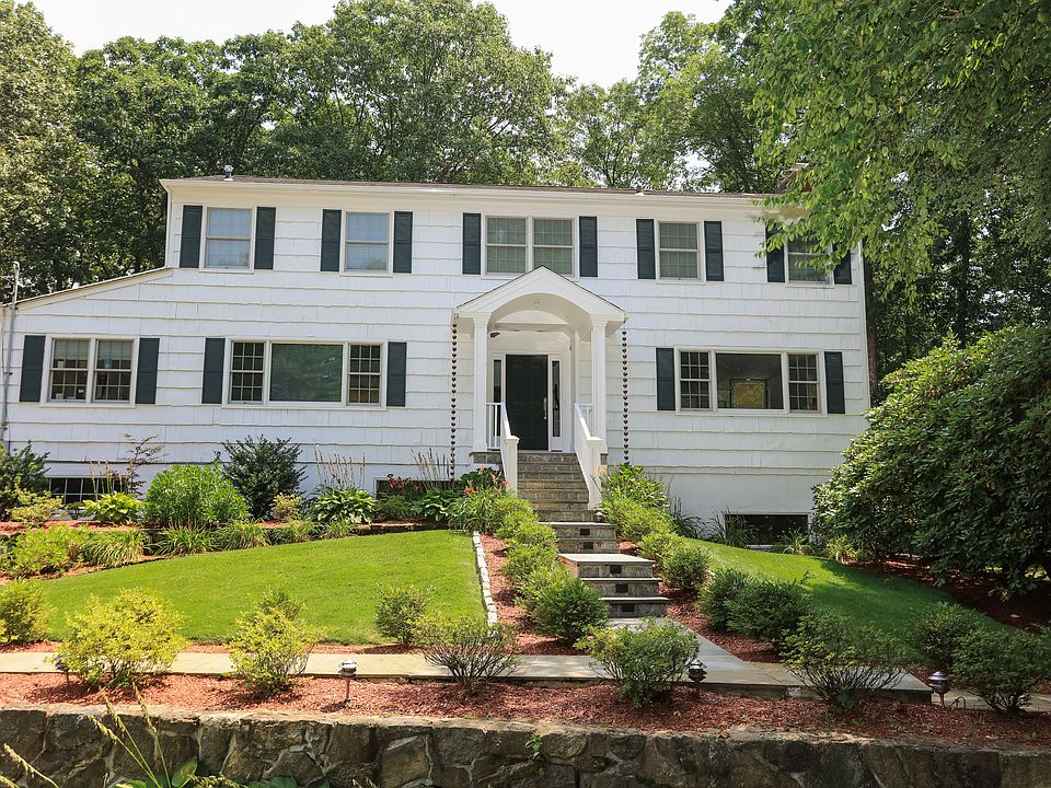 1st image of 31 Kolbert Dr