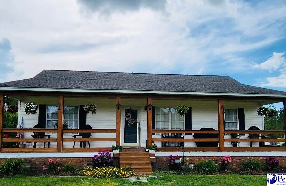 1st image of 21 Rolling Hills Rd