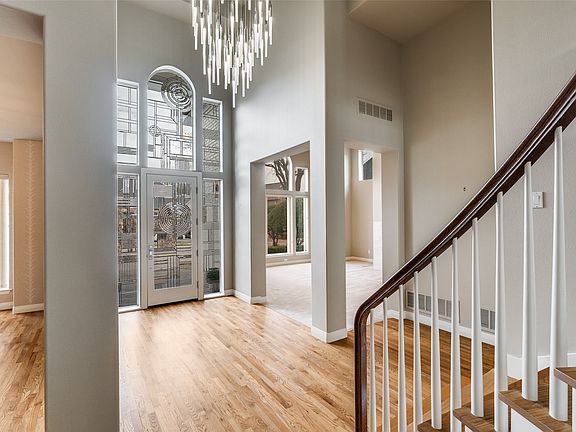 3rd image of 42 Masland Cir