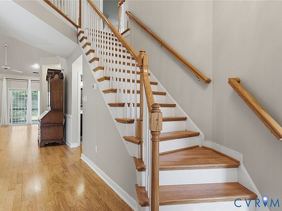 5th image of 2248 Waters Mill Cir