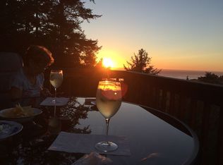 213 University Ave, Manzanita, OR 97130