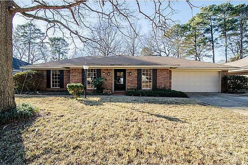 1st image of 217 Mill Creek Ln