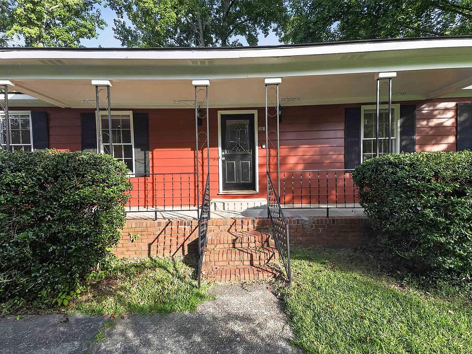 1st image of 301 Milway Rd