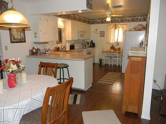 5th image of 1043 S Lawther Dr