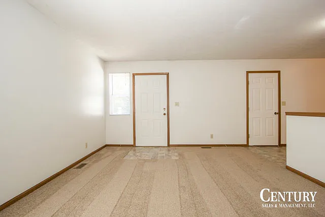 951 Furnas Ave — Photo 10