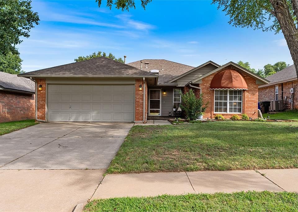 1st image of 709 Golden Eagle Dr