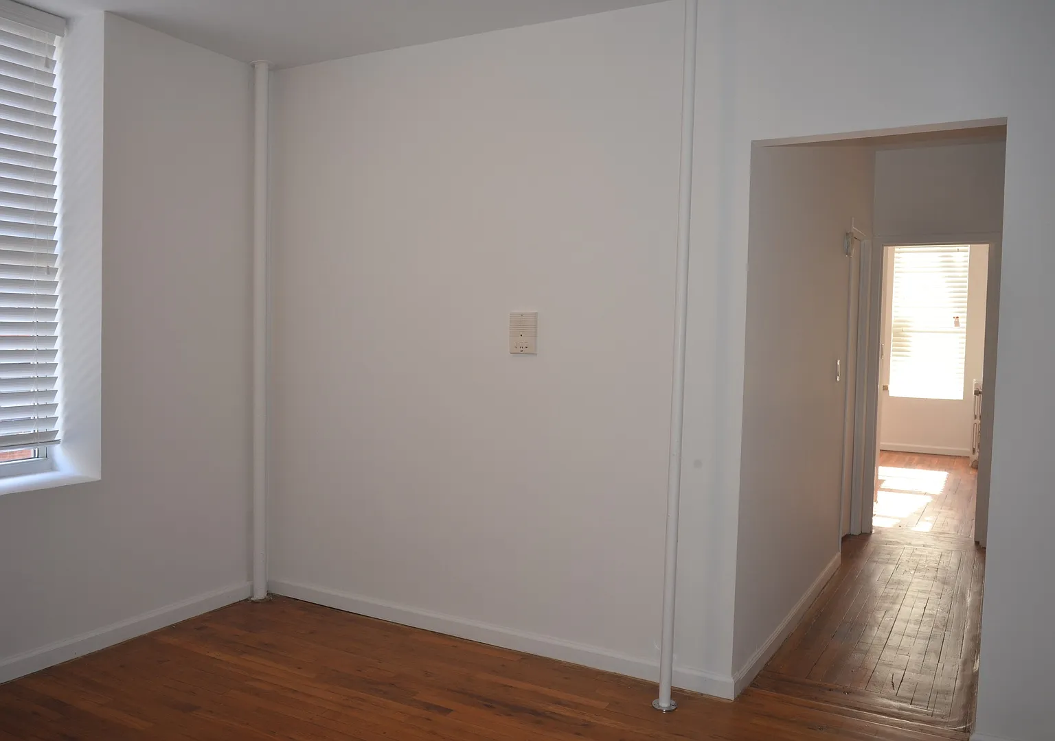 3 Clinton Street — Photo 2