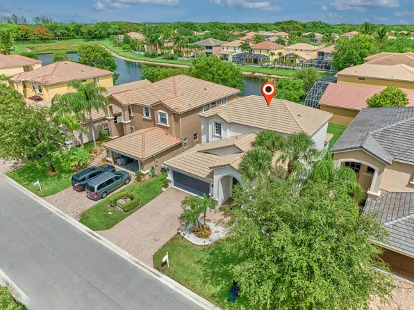 8194 Via Bolzano, Lake Worth, FL 33467