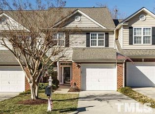2040 White Pond Ct, Apex, NC 27523