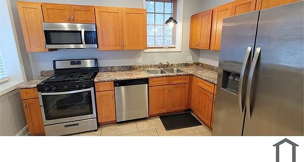 1st image of 641 N Monticello Ave Floor 1