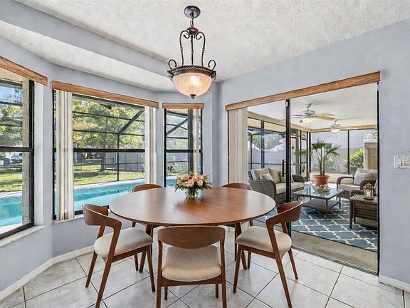 4th image of 4550 Murcross Ln