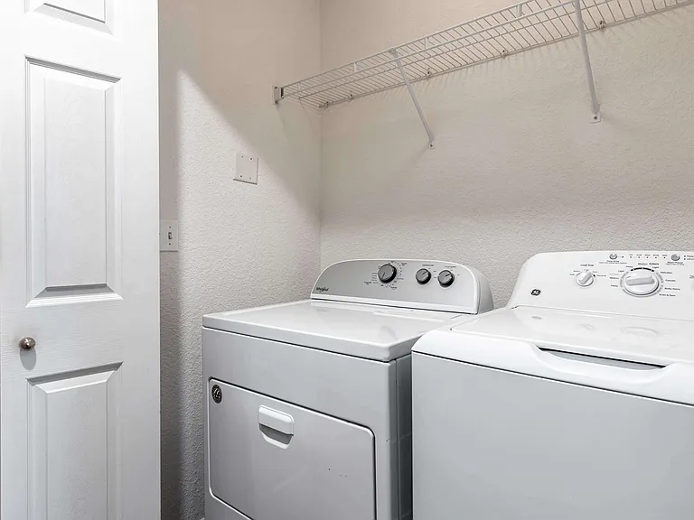 PineCrest Townhomes — Photo 14