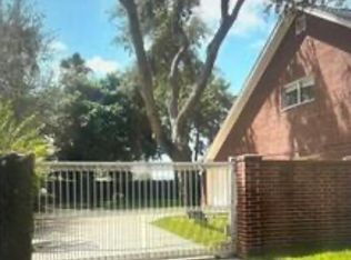 7019 N 1st Ln, McAllen, TX 78504