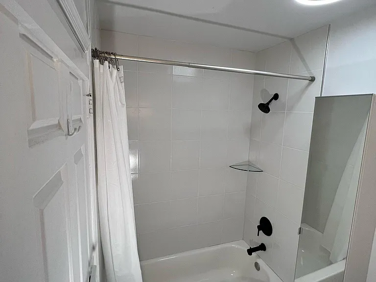 10533 Englishman Dr — Photo 12