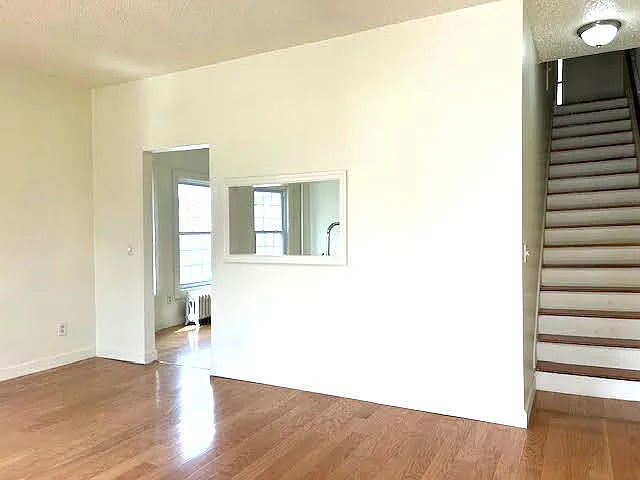 413-415 Hillside Ave — Photo 5