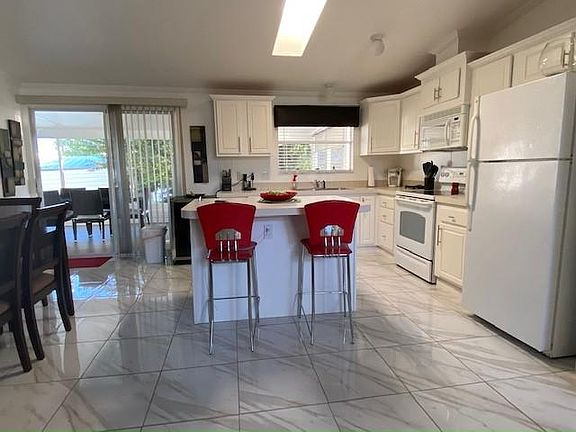 2nd image of 440 SW 135th Ave #229