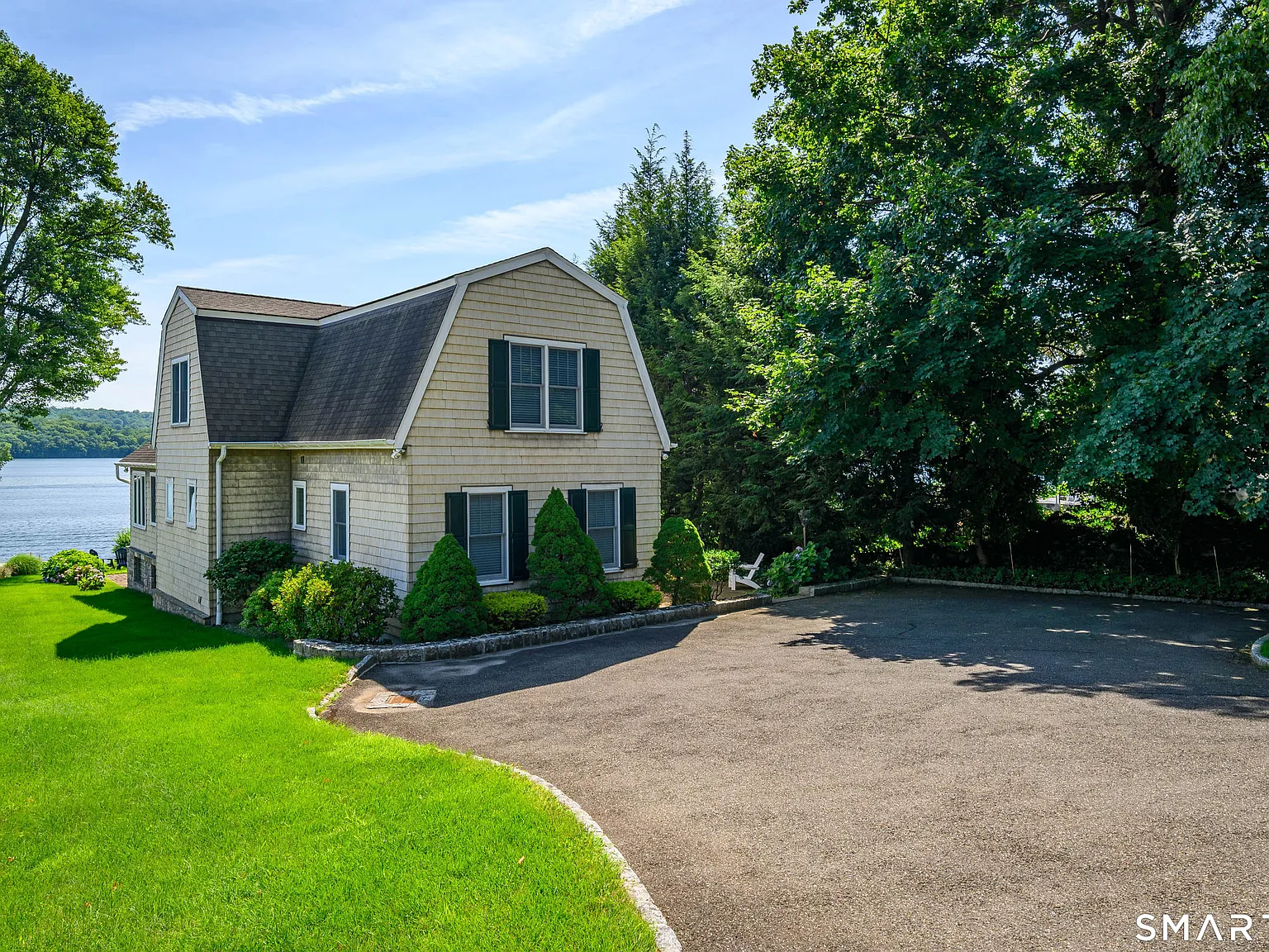 3 bed, 2.5 bath, 2222 sqft, $4,790 — Photo 3