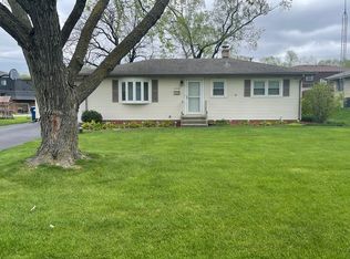 1116 Magnolia Dr, Joliet, IL 60435