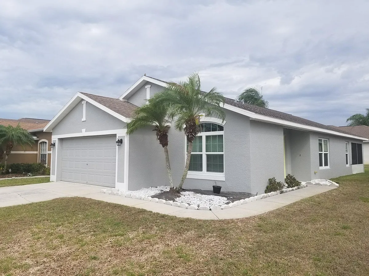 Building Photo - 16549 Sandhill Crane Dr