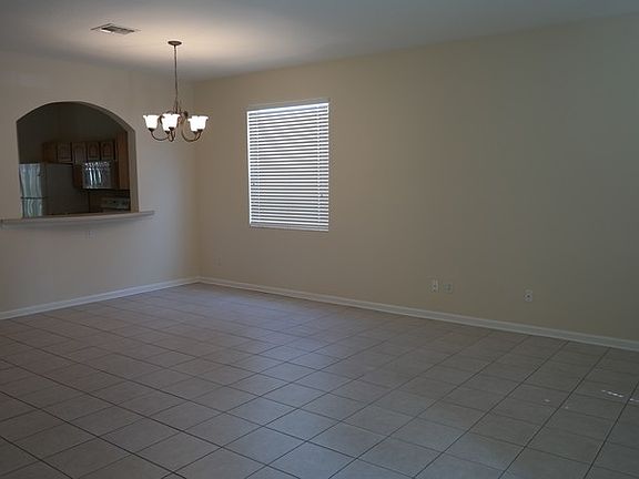 3rd image of 2938 Daulby Street