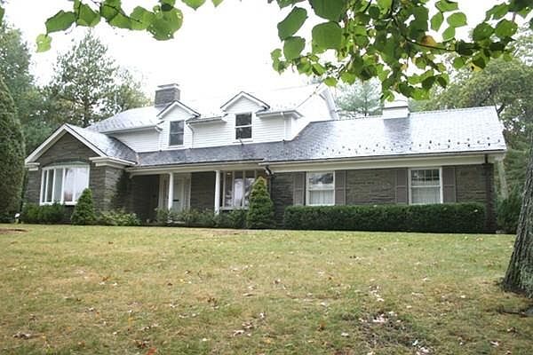 1st image of 36 Apple Hill Ln