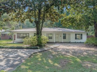 407 Forest Ave, Mansfield, LA 71052