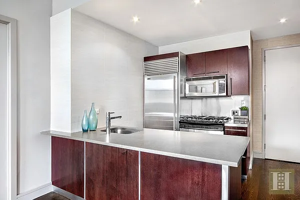 Sold by Halstead Real Estate | media 4