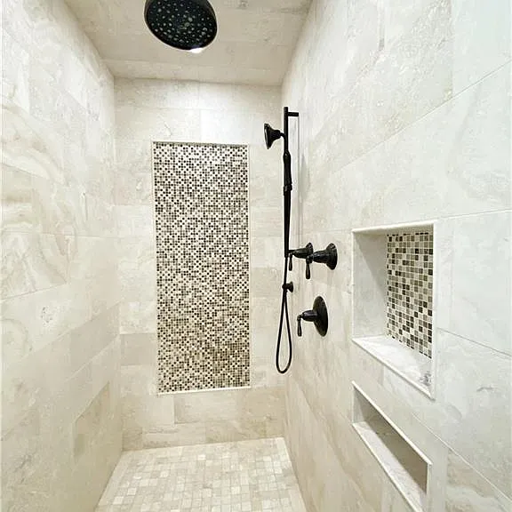 10 Harvann Rd — Photo 15