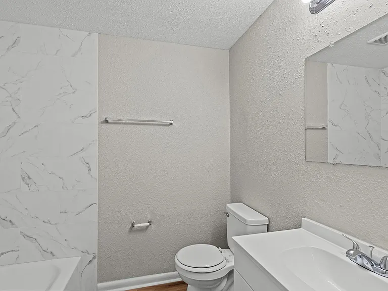 1927 Avenue M 1/2 #10 — Photo 12